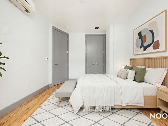 5th image of 210 Parkville Ave #6B