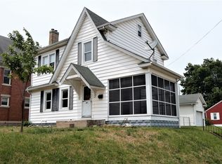 921 26th St, Parkersburg, WV 26104