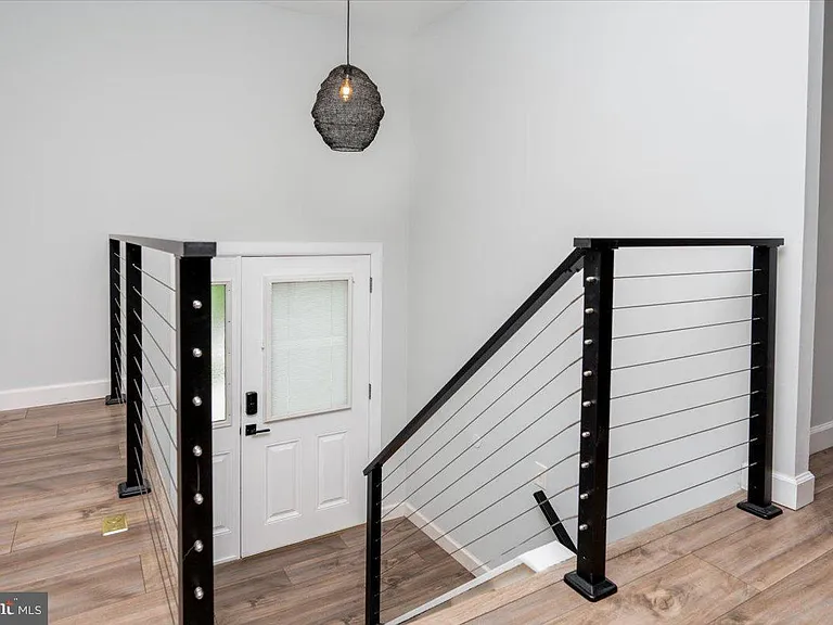 1005 Magothy Park Ln — Photo 8