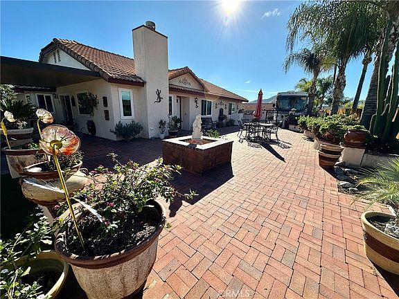 4th image of 23856 Outrigger Dr