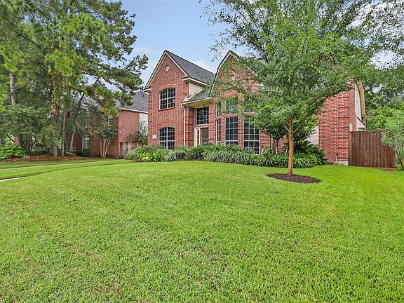 2nd image of 3526 Whispering Brook Dr