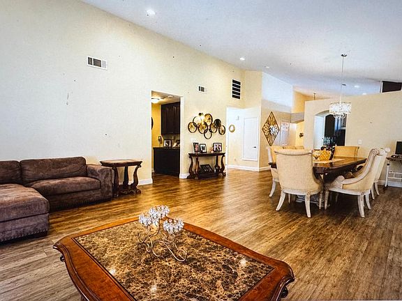 5th image of 5795 Caribbean Cir
