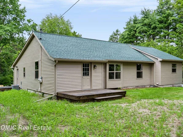 2435 E Dayton Rd, Caro, MI 48723