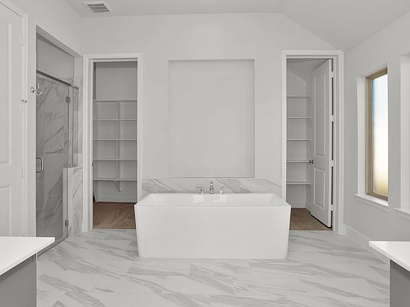 5th image of 18418 Mahogany Glow Ln