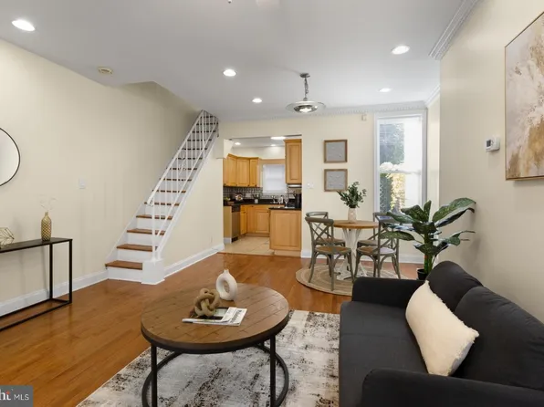 216 Belgrade St, Philadelphia, PA 19125