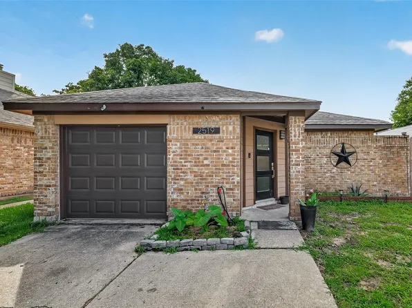 2519 Spring Dusk Ln, Spring, TX 77373