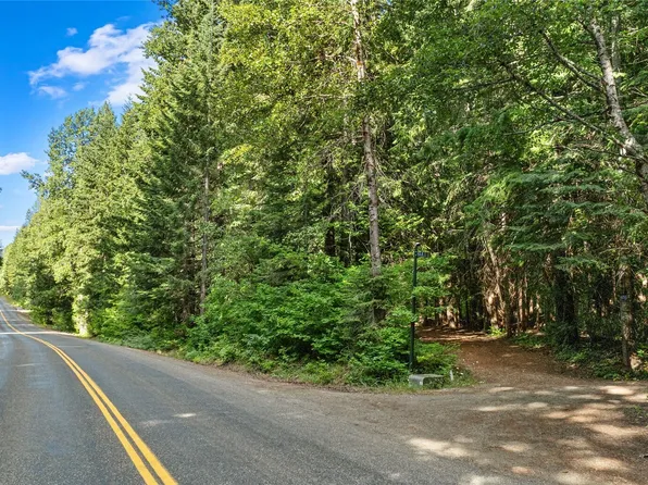 4273 Kachess Lake Road, Easton, WA 98925