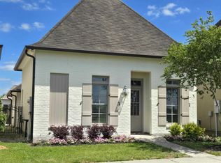 14017 Cirrus Dr, Baton Rouge, LA 70810