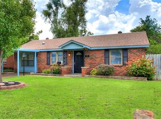 1114 Stansell Dr, Midwest City, OK 73110