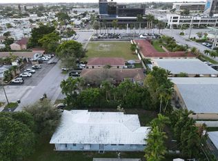715 NE 6th St #2, Hallandale, FL 33009