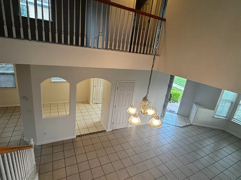 8224 Shay Cir — Photo 17