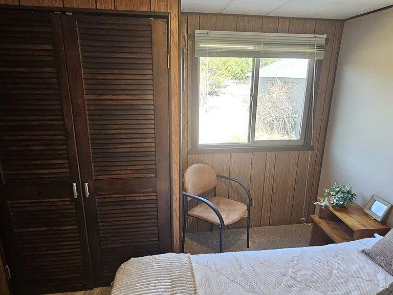 7 Bert Rd — Photo 26