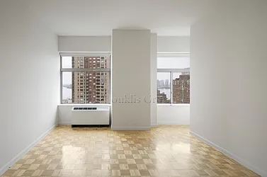 Rented by Bouklis Group