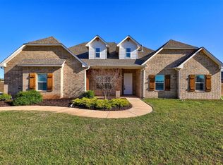 6120 Amberly Dr, Edmond, OK 73025