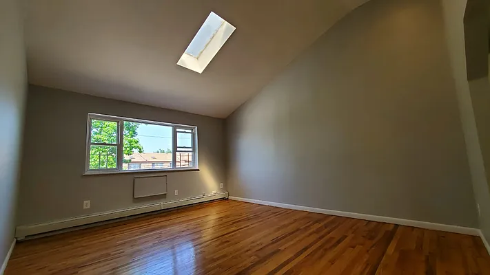 Rented by Compass | media 5