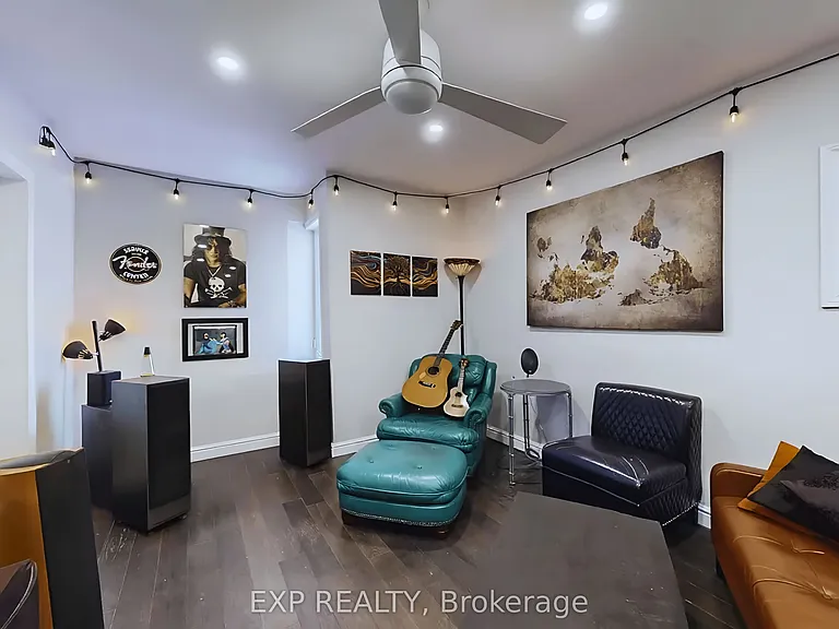 200 Waterloo Ave #2 — Photo 9