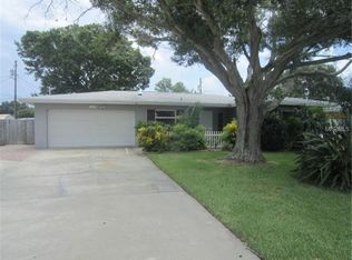 1519 Gladys Cir, Dunedin, FL 34698