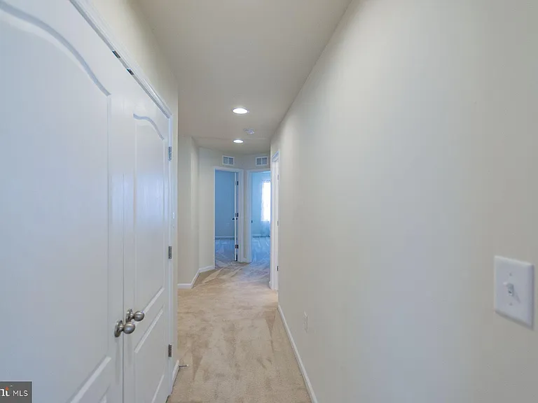 132 Oflannery Ct — Photo 32