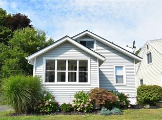 324 Cravenwood Ave, Rochester, NY 14616