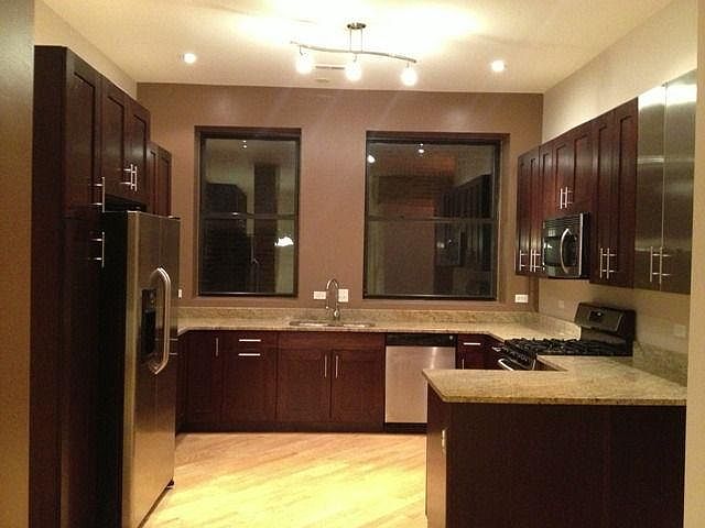 1st image of 4715 S Michigan Ave APT 3