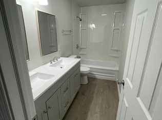 403 Highland Dr, Bartlesville, OK 74003