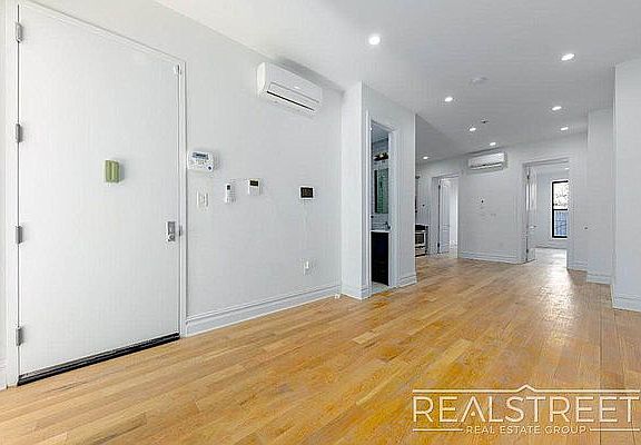 2nd image of 849A Greene Ave #4
