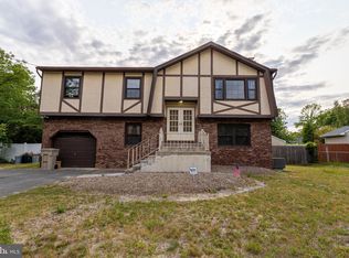 366 Eastern Blvd, Bayville, NJ 08721