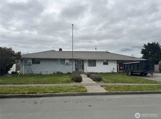 1808 Island View Pl, Anacortes, WA