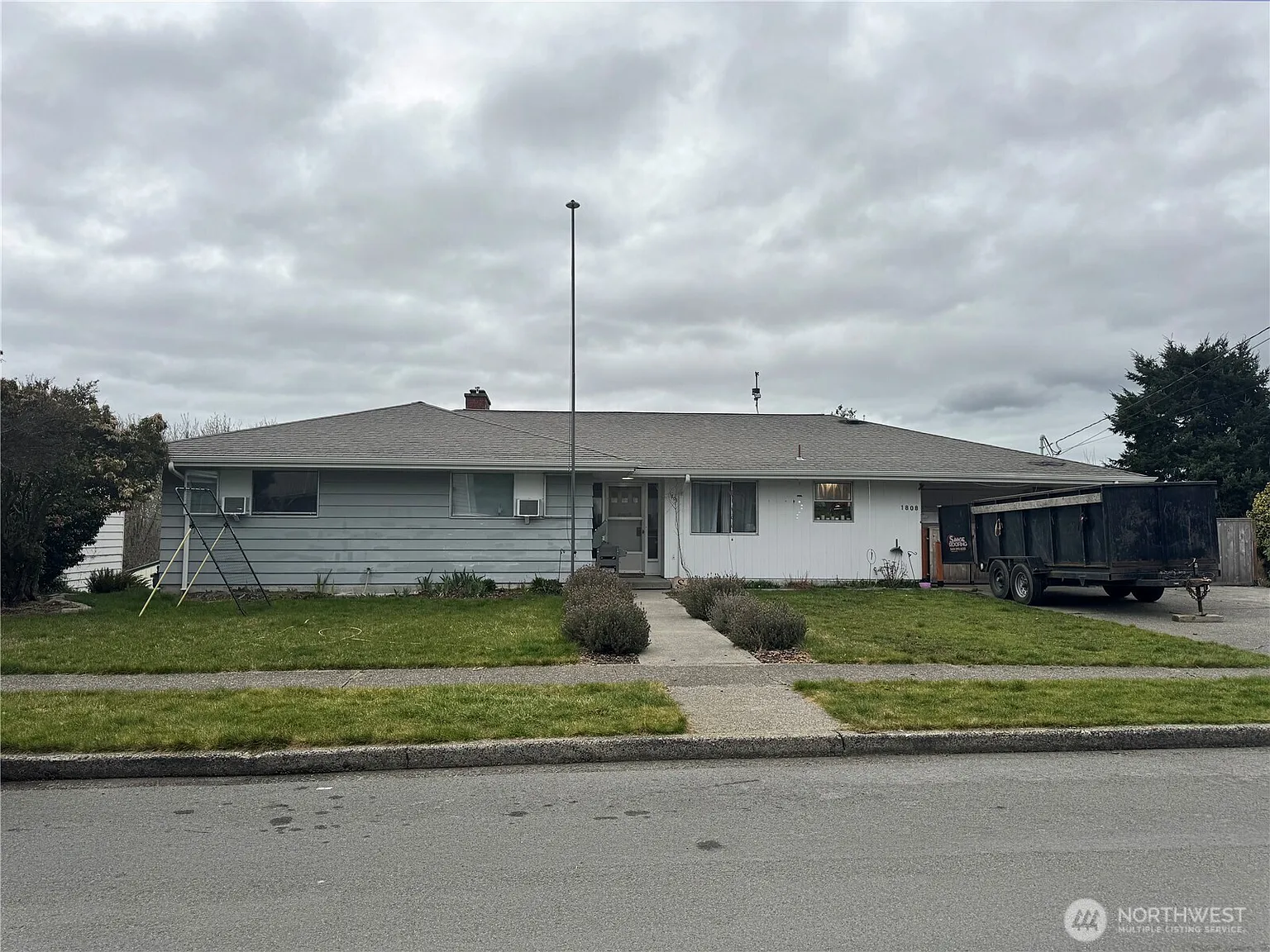 1808 Island View Place photo 1