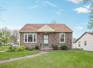 5219 Douglas Ave, Des Moines, IA 50310