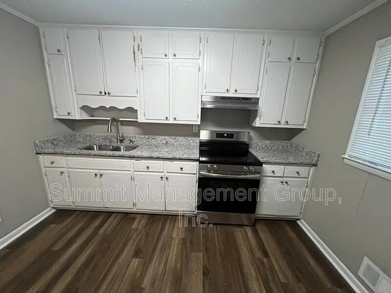 8107 Cardav Ct — Photo 6