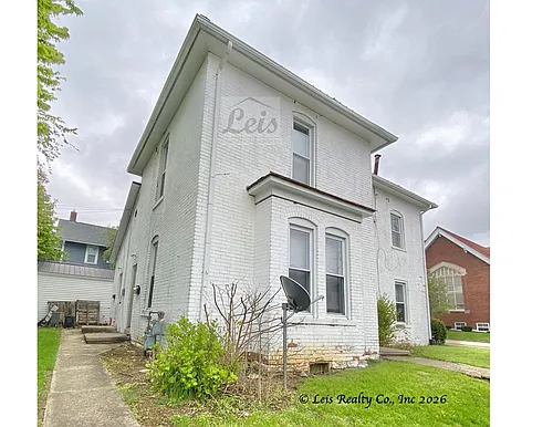 43 Saint Steffin St Photo 1