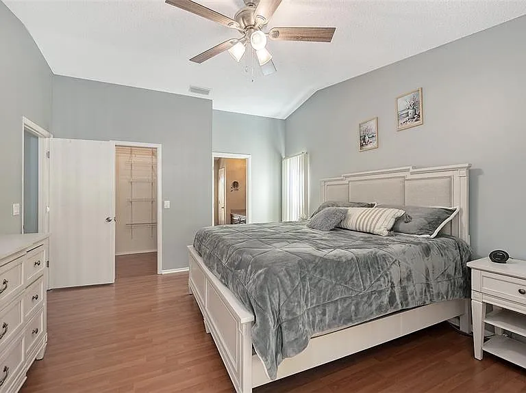 2246 Cork Oak St W — Photo 26