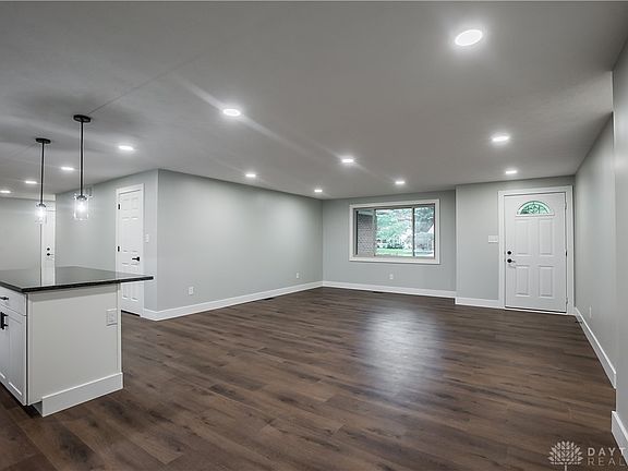 5th image of 4424 Andrea Dr
