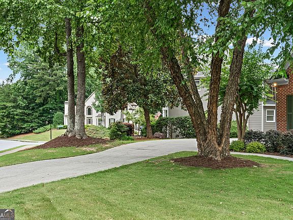 4th image of 10565 Cauley Creek Dr