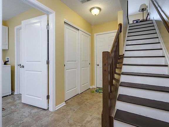 4th image of 5581 Bow Falls Blvd
