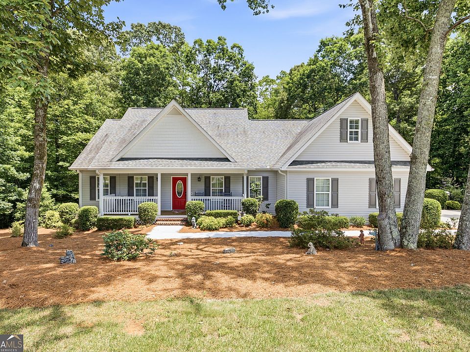 1st image of 215 Parkwood Place Cir