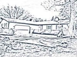 3440 45th Street Ct, Moline, IL 61265