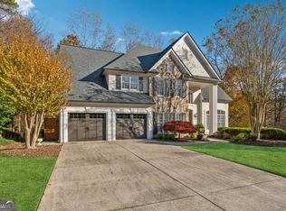 3015 Oaktree Ct NE, Marietta, GA 30066