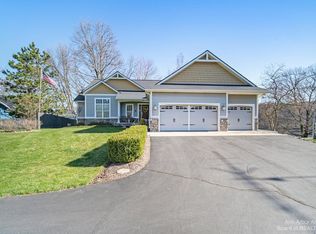 17430 Waterloo Rd, Chelsea, MI 48118