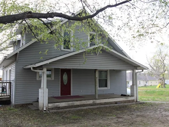 334 W Main St, Fillmore, MO 64449