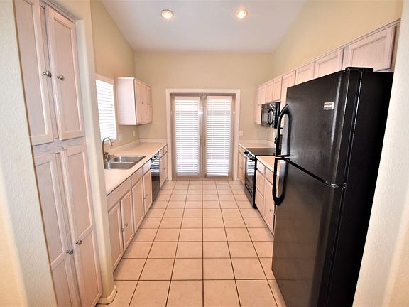 5th image of 4044 W Lone Cactus Dr