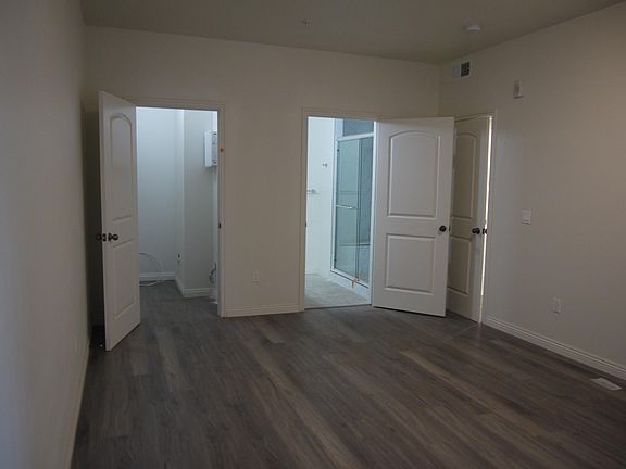 5th image of 8418 Garvey Ave #204