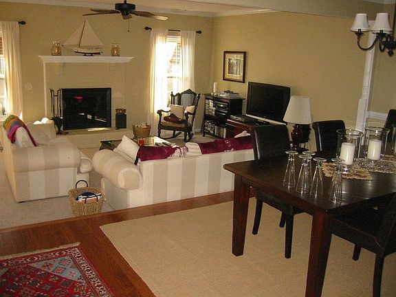 3rd image of 962 Colonial Meadows Way