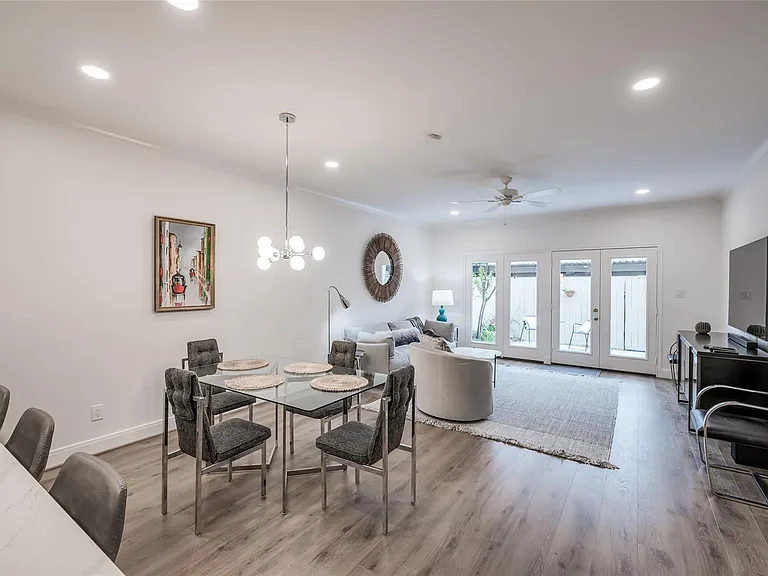 14723 Barryknoll Ln #107 — Photo 8