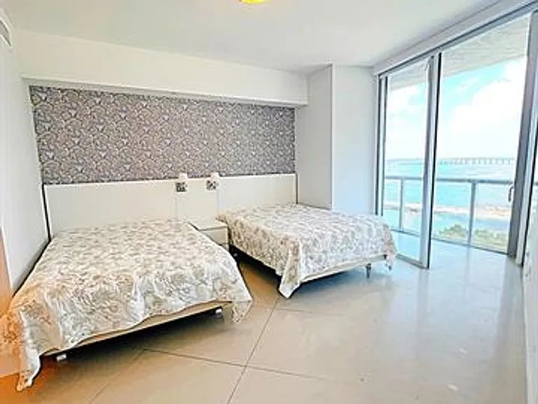 495 Brickell Ave #CU-1605 — Photo 21