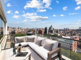 171 Chrystie St