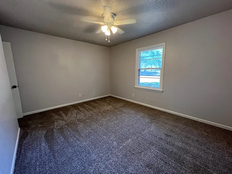 213 Wanda Way #1 — Photo 29