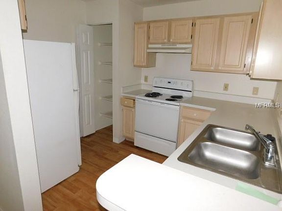 3rd image of 4340 Summer Landing Dr APT 105