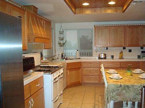 1st image of 1068 Alta Calle
